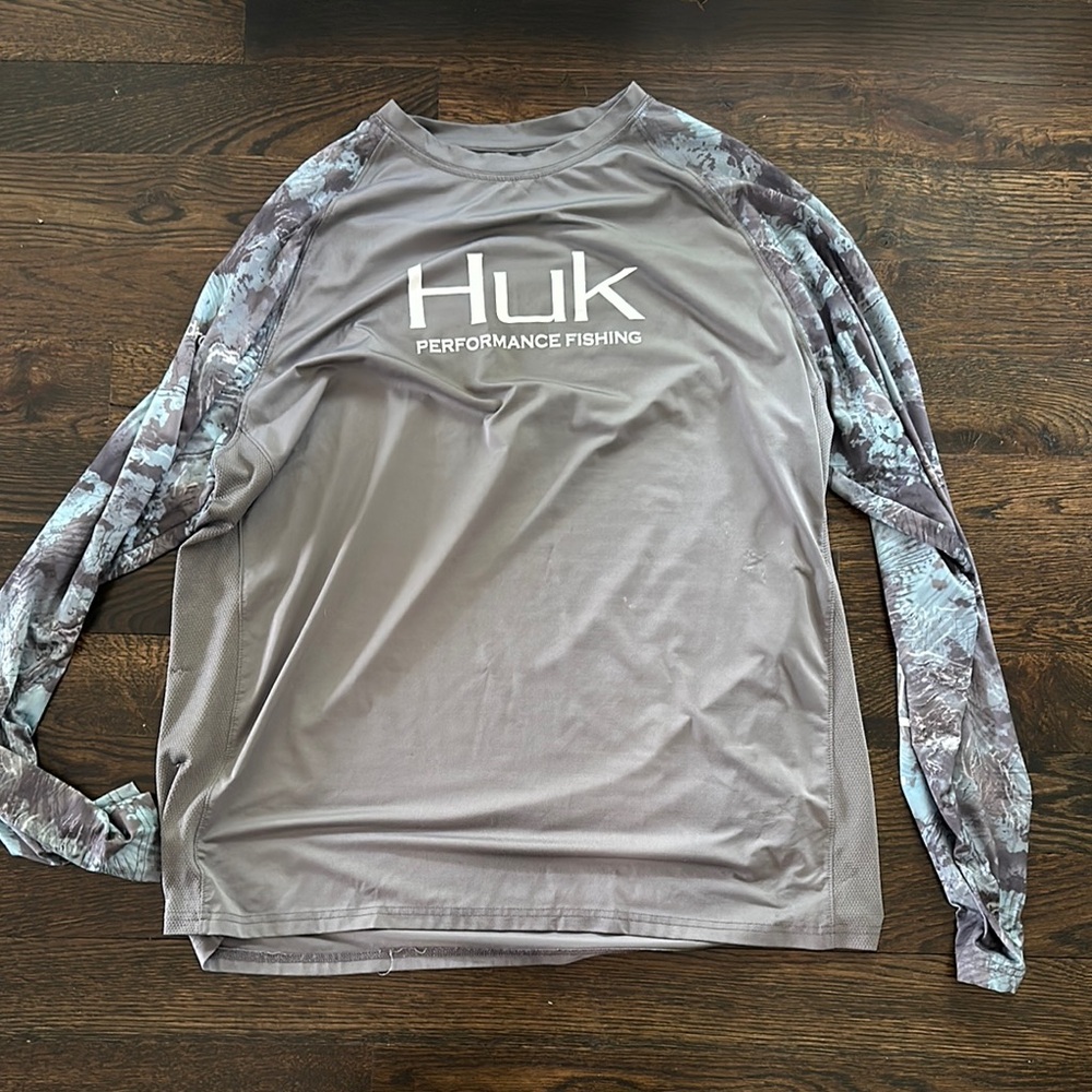 Huk Gray Long Sleeve Performance Tee